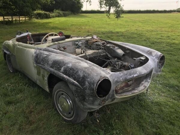 A RECORD-BREAKING CLASSIC CAR RESTORATION FACILITY Photo 5