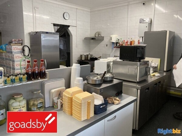 Traditional Fish & Chip Shop - Comprehensively Equipped Photo 5