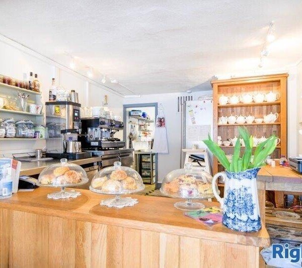 Traditional Tearoom in Historic Battle Photo 5