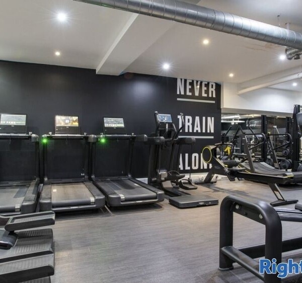 Extremely Popular Gym in East London Photo 5