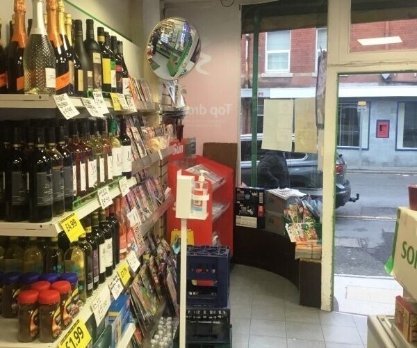 Convenience Store & Accommodation - Colwyn Bay Photo 5