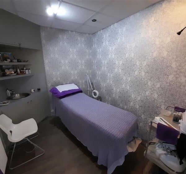 Hair Salons For Sale in Liversedge Photo 5