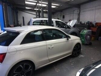 A HIGHLY REPUTABLE VEHICLE DIAGNOSTICS, REPAIR, MOT, AND TYRE SERVICE Photo 5