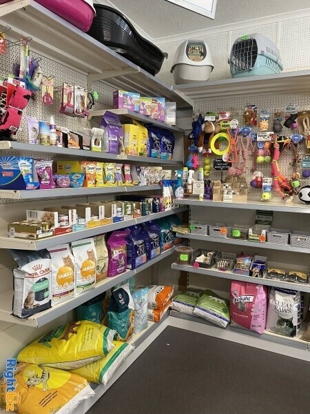 Highly successful Pet And Hardware shop Photo 5
