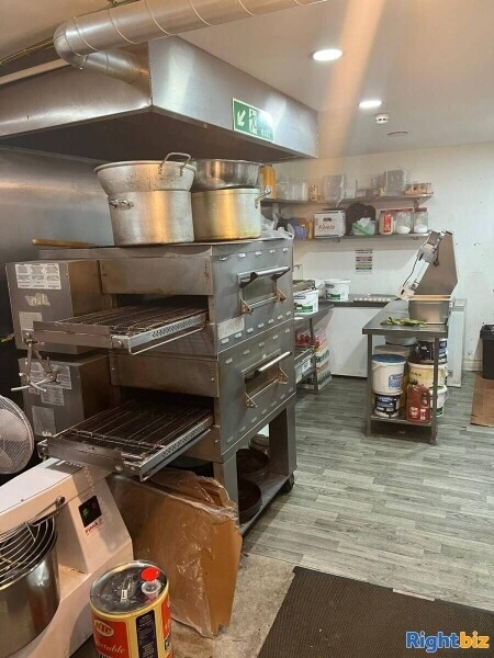 Slough- Busy Indian Take Away Shop Photo 5
