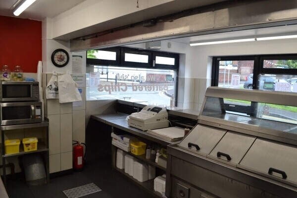 Very busy Fish and Chip Shop with Accommodation Photo 5