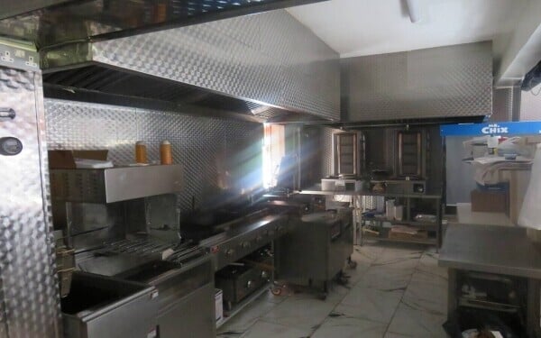 Most Popular Chicken & Pizza Takeaway Business Photo 5