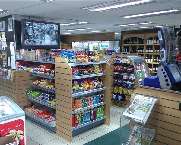 SUBSTANTIAL CONVENIENCE STORE & POST OFFICE Photo 5
