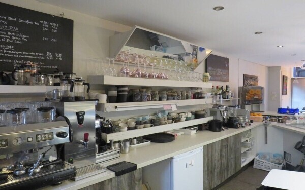 Very Well-known, Popular Café/ Deli Photo 5