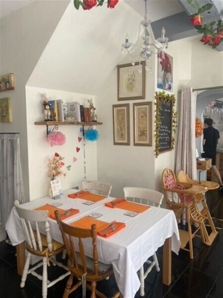 * PRICE REDUCED* Beautifully Decorated Tea Room in a Well-Situated Area in Chepstow Photo 5