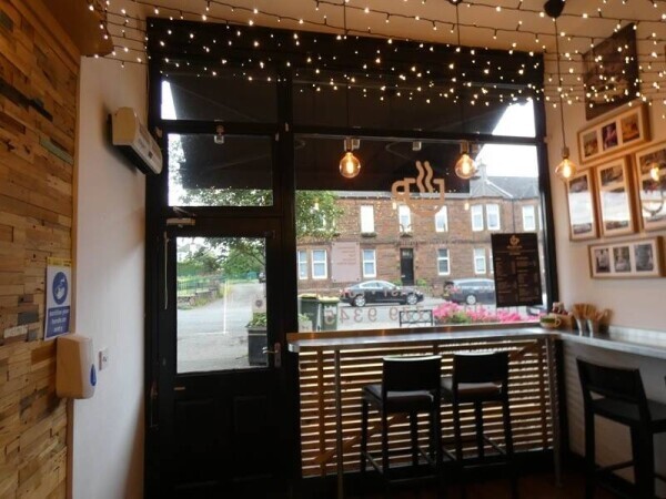 Retirement sale. Highly profitable cafe and sandwich shop in Stepps Photo 5