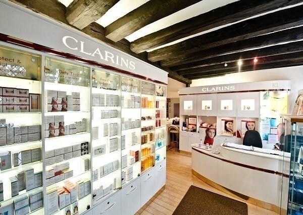 Leasehold Clarins Gold Beauty Salon for sale - Oxted Photo 5