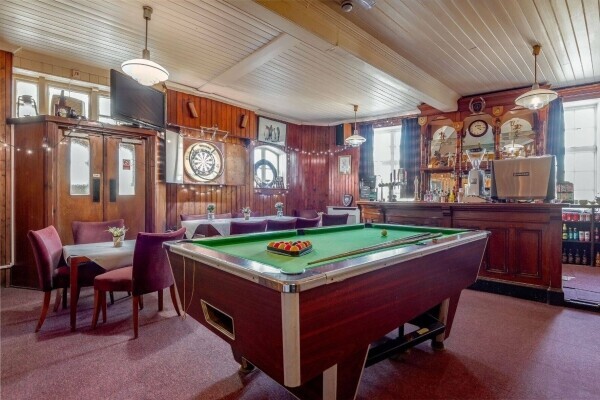 19th Century Hotel (currently operating as a Public House) in Leuchars close to St Andrews(ref 1489) Photo 5