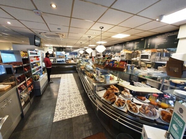 30-YEAR ESTABLISHED OUTSIDE CATERING COMPANY & CAFÉ Photo 5