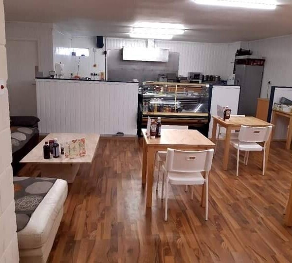 This is an exciting opportunity to purchase a popular cafe in Hebburn, Newcastle Photo 5