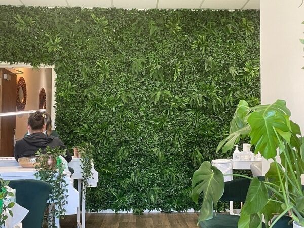 Well established Beauty Treatment business in Eastleigh for sale Photo 5