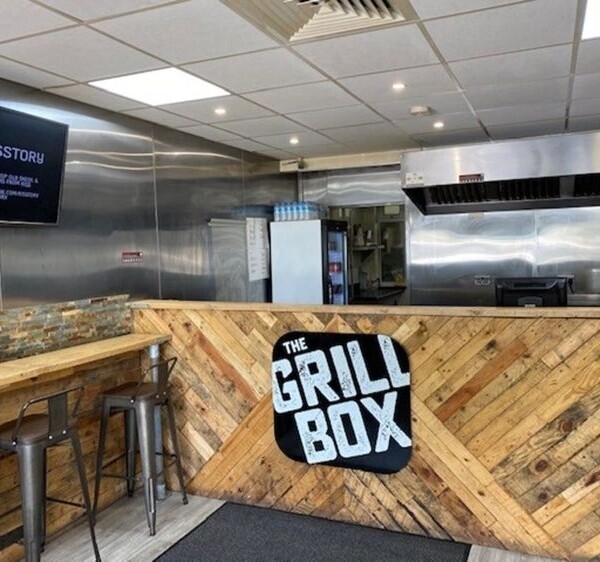 Leasehold Burger & Pizza Takeaway Located In Rednal Photo 5
