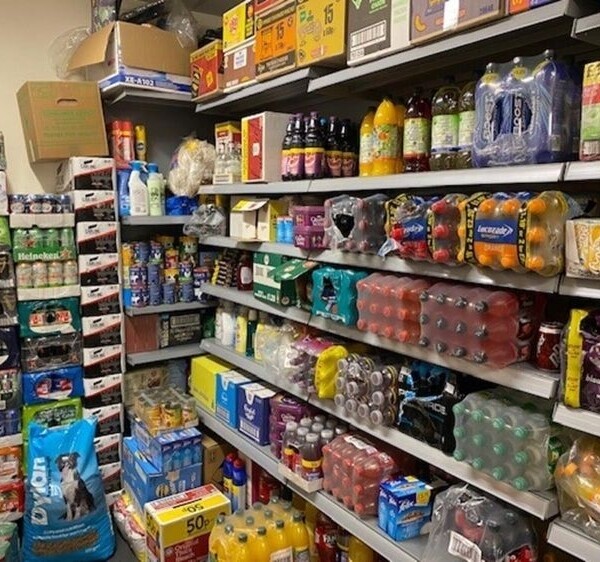 Leasehold Convenience Store & Off License Located In Atherstone Photo 5