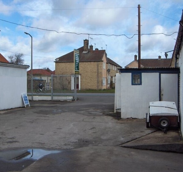 Long-Established Car Garage for Sale in Bridlington Photo 5