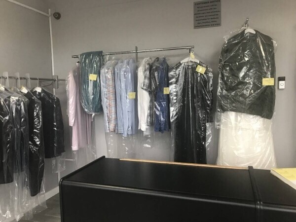TWO DRY CLEANING RECEIVERS FOR SALE, HIGH TUNOVER Photo 5