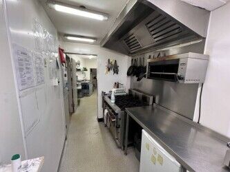 A Superb Licenced Cafe and Deli in a sought after coastal village. (ref 1505) Photo 5