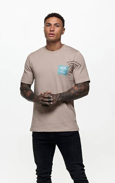 AN E-COMMERCE CLOTHING BUSINESS Photo 5