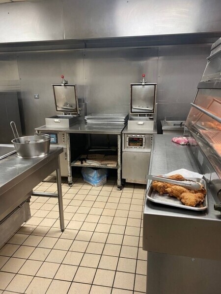 Fried Chicken Shop Business for Sale in Burnt Oak, Edgware, Middlesex Photo 5