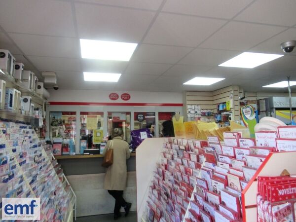 BUSY MAINS POST OFFICE & CTN - NR WREXHAM Photo 5