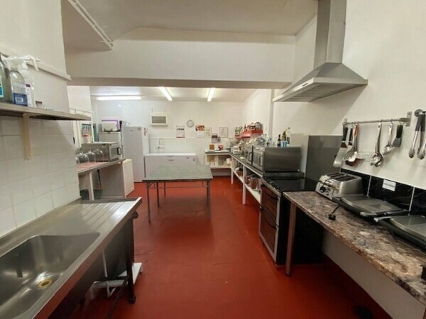 STYLISH CAFE BAR, TOWN CENTRE, BARMOUTH FOR SALE Photo 5