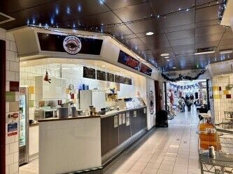 Award-winning Fish & Chips Shop for sale in Market Harborough Photo 5