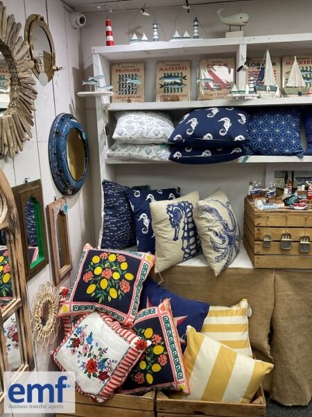 GIFT SHOP & ART GALLERY Photo 5