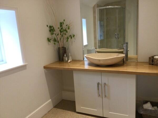 Laser and Aesthetic clinic for sale, Isle of Wight Photo 5