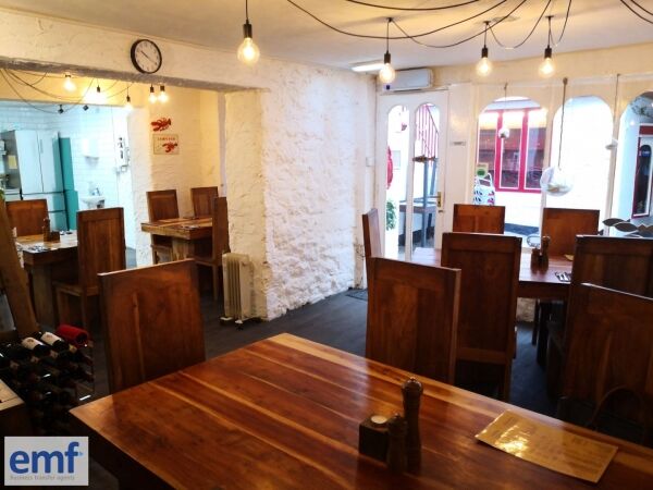 Well-Established Seafood Restaurant & Grill for Sale in Matlock Bath Photo 5