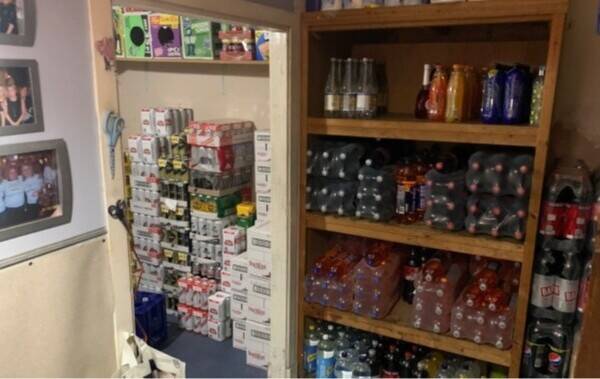LONG ESTABLISHED OFF SALES BUSINESS Photo 5