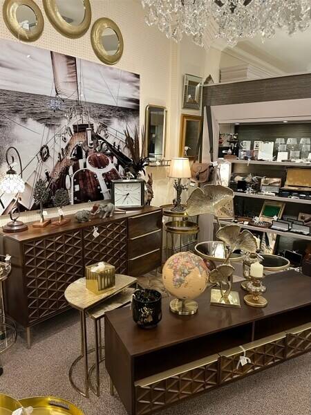 Home Furnishings & Gifts Showroom For Sale Preston Photo 5