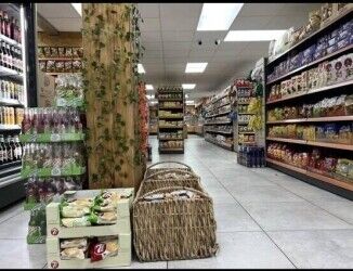 Supermarket for Sale Edgware London - Currently closed from January 2024 - Previously High turnover business Photo 5