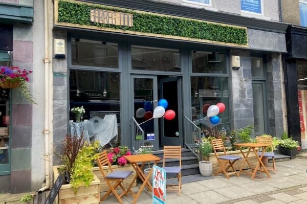Coffee Shop & Meal Prep Business - Porthmadog Photo 5