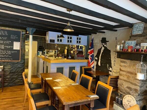 Well Presented Licensed Café & Restaurant In Looe Photo 5