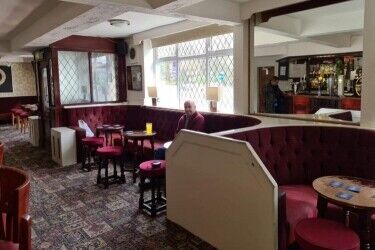 Pub With 5 Letting Rooms & Accom - Rochdale Photo 5