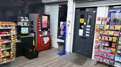 ONE STOP CONVENIENCE STORE BURNLEY TOWN CENTRE Lancashire BB11 1HJ£80,000 onoGREAT OPPORTUNITY Photo 5