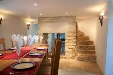 Stunning Freehold Holiday Barn - Oxfordshire Photo 5