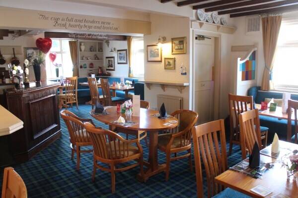 SOUTH STAFFORDSHIRE - OUTSTANDING VILLAGE FREEHOUSE Photo 5