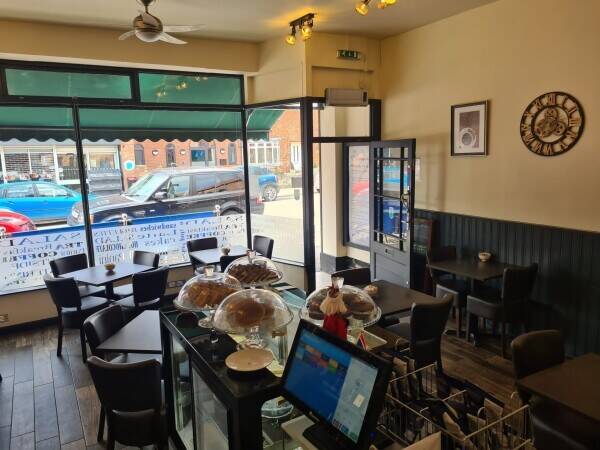 A fantastic Coffee Shop / Evening Tapas Bar in Bottesford, Vale of Belvoir. Photo 5