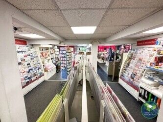 WELL ESTABLISHED POST OFFICE: LYMM: Photo 5