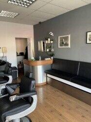 Barbers shop goodwill / lease, and contents for sale Wirral Photo 4