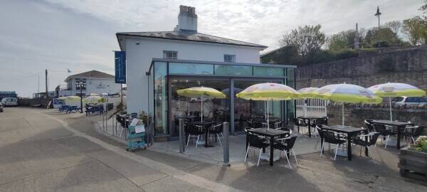 DORSET - WATERFRONT CAFE/BISTRO Photo 5
