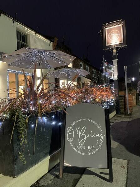 Cafe Bar for Sale in Pangbourne, Berkshire Photo 5