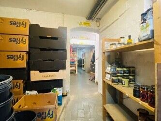 Leasehold Greengrocers Located in Ashbourne, Derbyshire Dales Photo 5