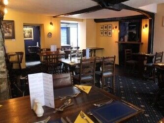 GOOSE & CUCKOO, LLANGADOG, CARMARTHENSHIRE Photo 1