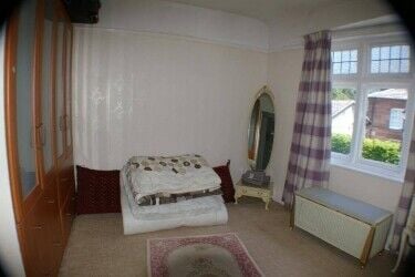 Wirral Delicatessen/Cafe/Sandwich Bar For Sale. Shop with 2 Bed Accomm. Good Location. £29,995 + SAV Photo 5